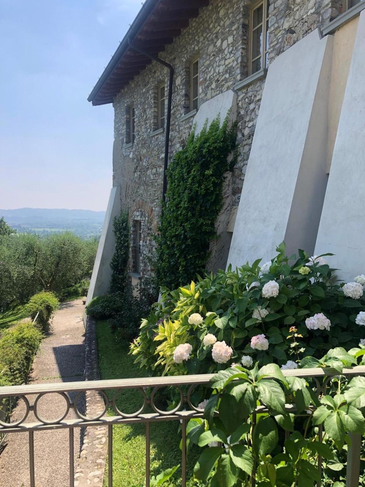 Romantik Relais Mirabella 4* Iseo