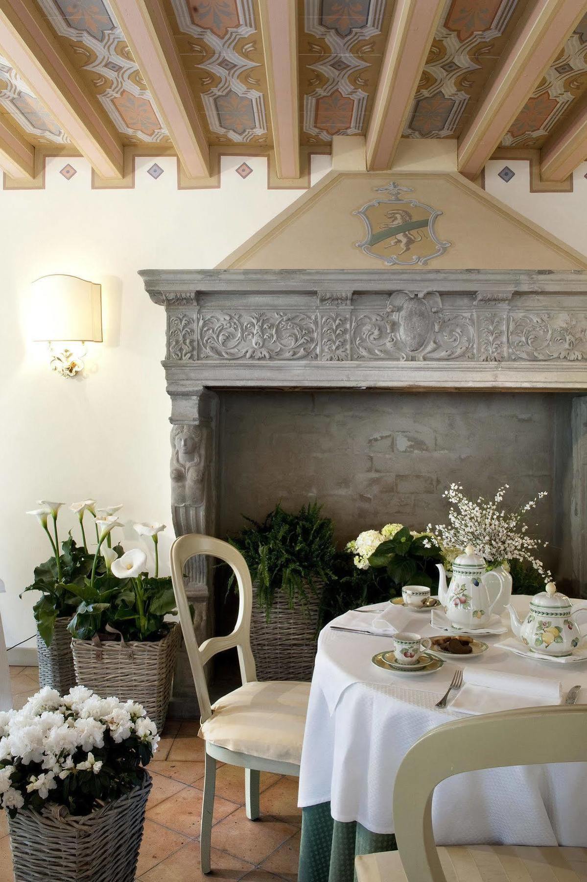 Romantik Relais Mirabella 4*